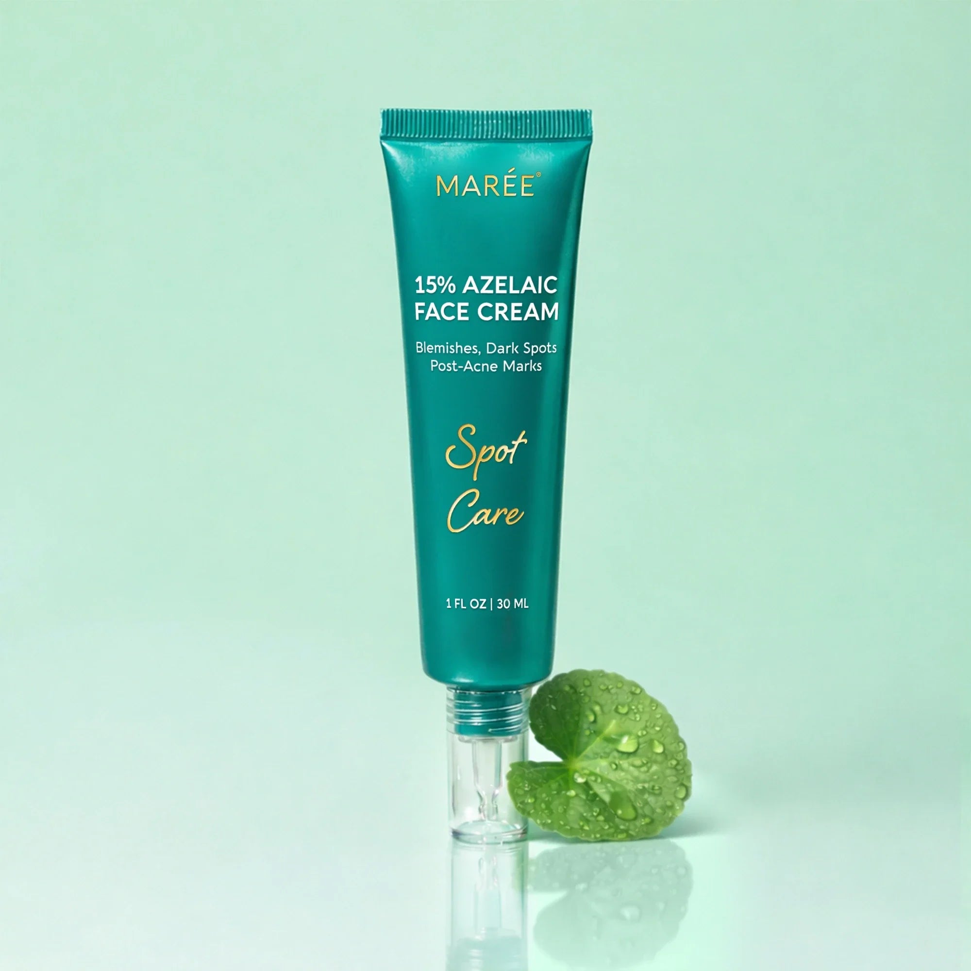 Maree azelaic acid cream for sensitive skin in a white jar with a blue label, displaying the product name and brand.